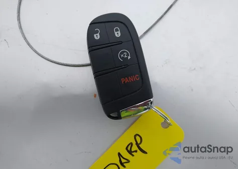 2018 Jeep Compass Latitude 4X4 from USA, damaged, VIN 3C4NJDBB9JT354760